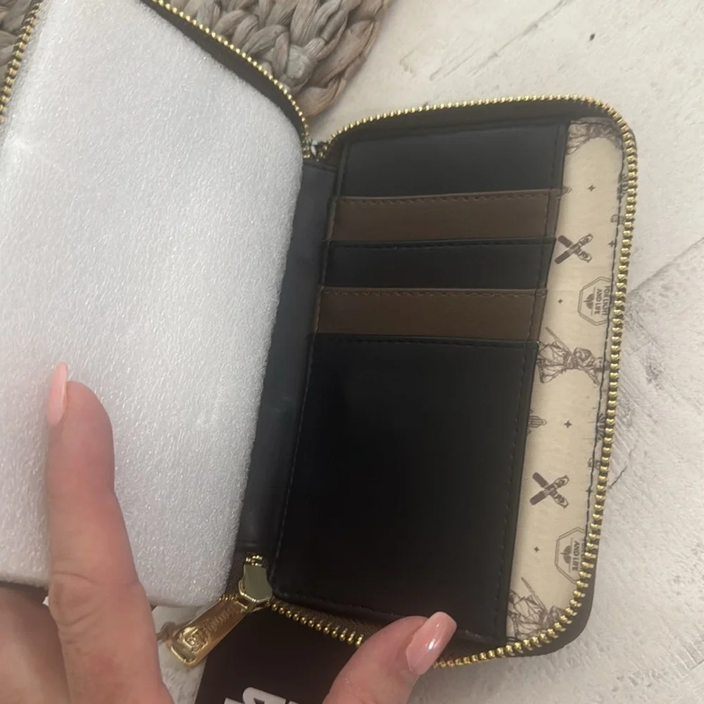 Loungefly Star Wars Zip Around Wallet Black Gold NWT